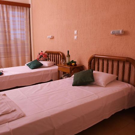 Galaxy Hotel أرغوستولي المظهر الخارجي الصورة