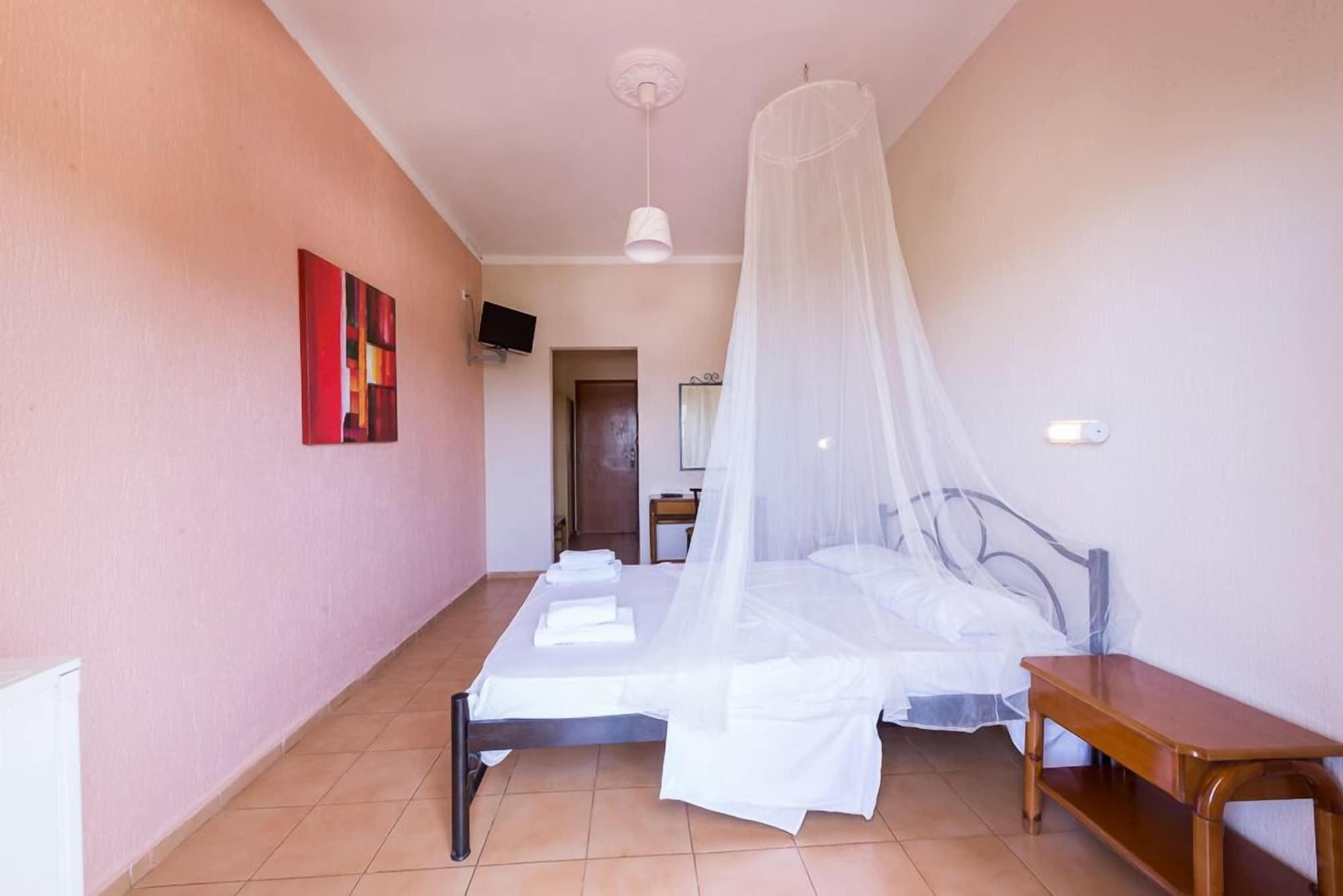 Galaxy Hotel أرغوستولي المظهر الخارجي الصورة