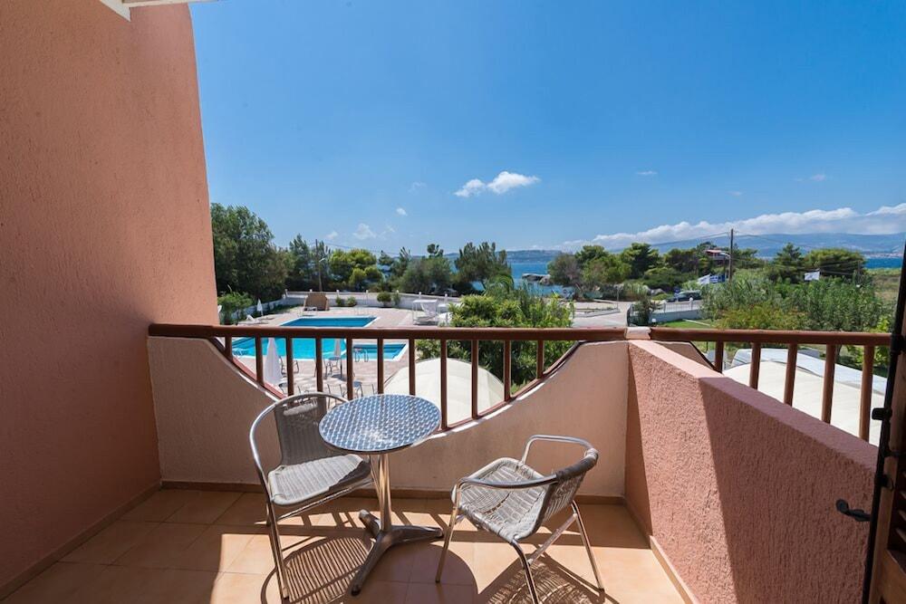 Galaxy Hotel أرغوستولي المظهر الخارجي الصورة